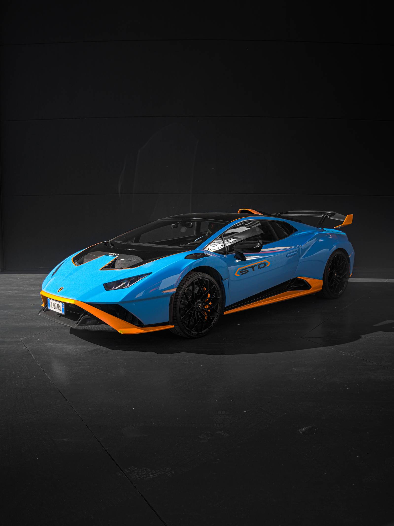 Lamborghini Hurac&aacute;n STO Rental 